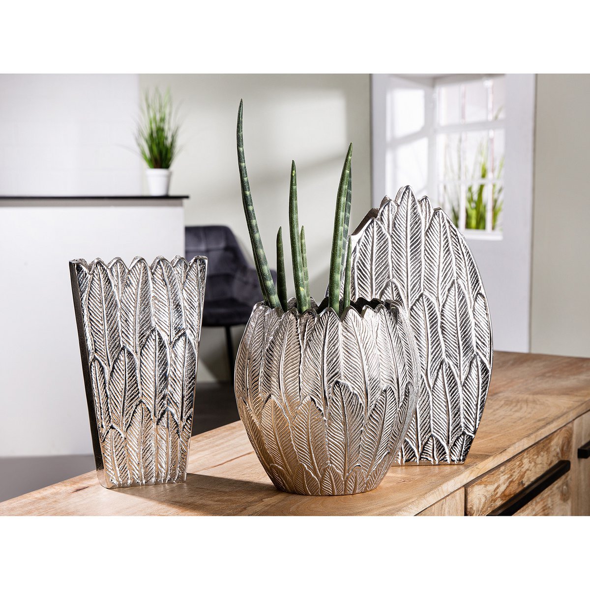 Aluminium Vase "Feder"